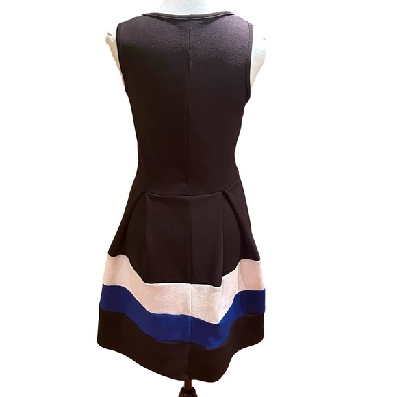 Candy Couture Cocktail dress (very Kate Spade esque. Size Medium 🖤💙🤍 - Picture 2 of 7